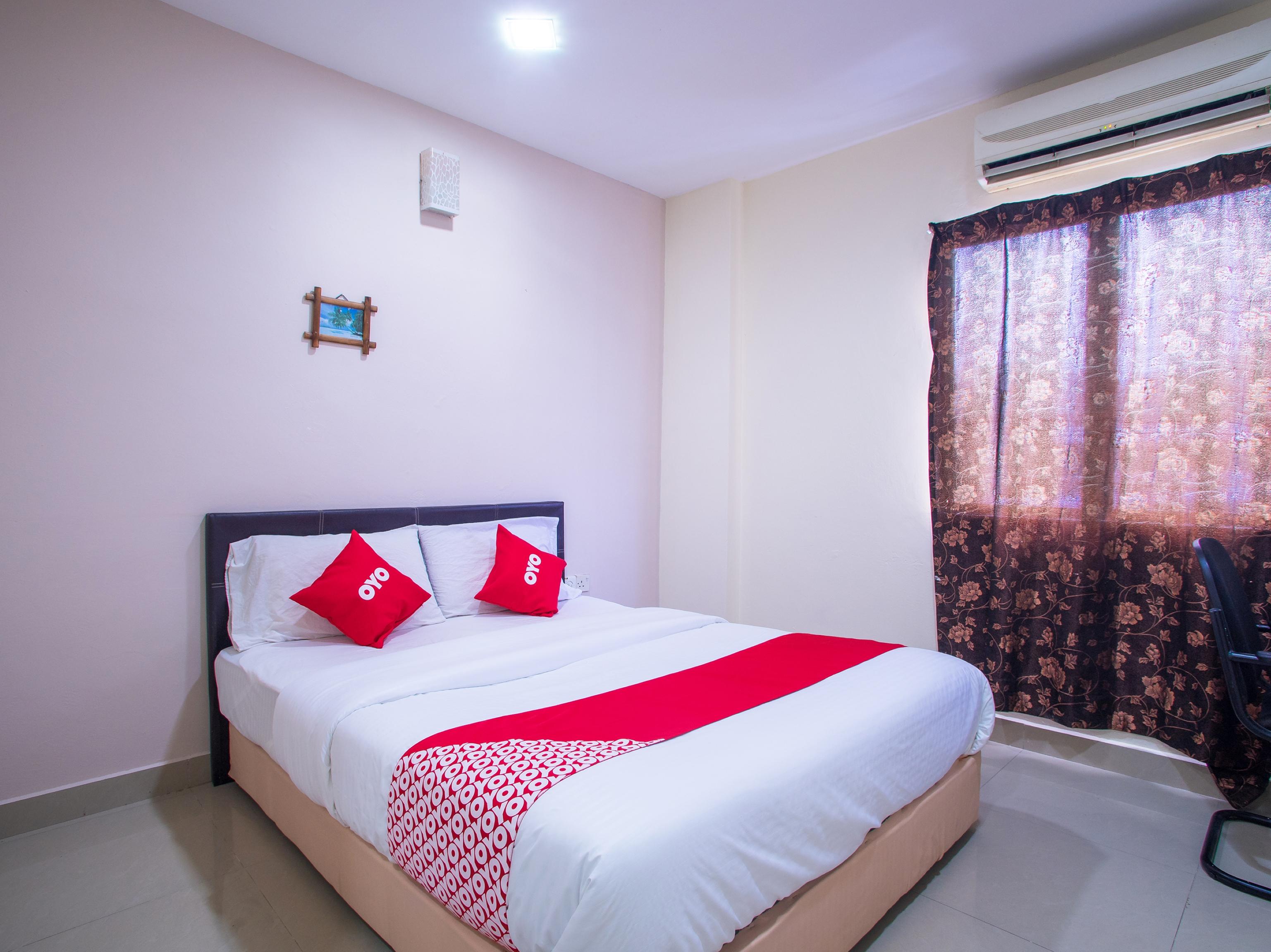 Oyo 44010 Royals Star Hotel Seremban Ngoại thất bức ảnh