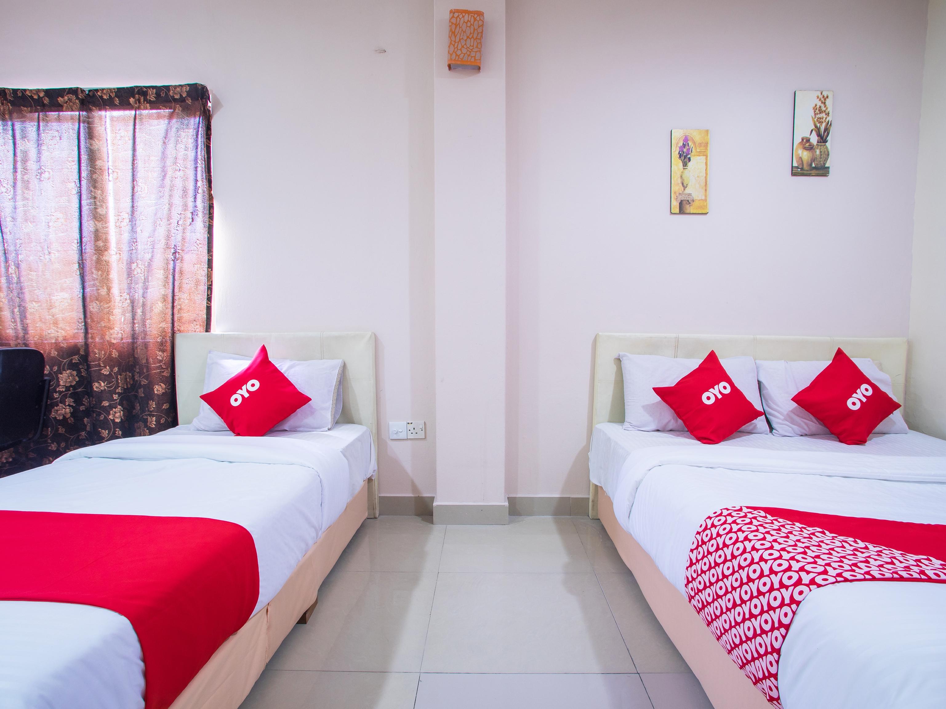 Oyo 44010 Royals Star Hotel Seremban Ngoại thất bức ảnh
